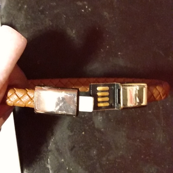 iphone braclet - Picture 2 of 3